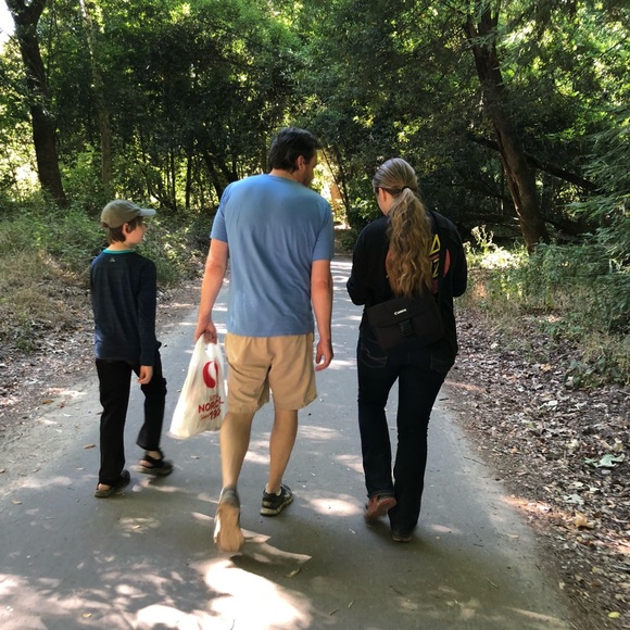 Meet Your Posher - Picture 5 of 7